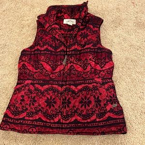 Ariat Ladies XS Vest. Red with black lace overlay. Smoke free home